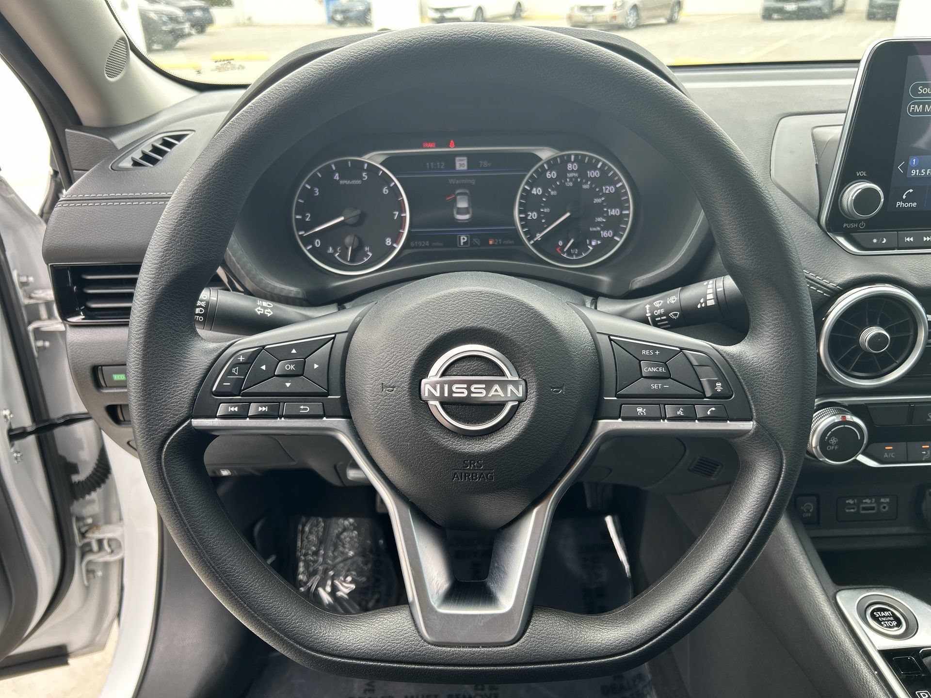 Used 2024 Nissan Sentra SV FWD image 11