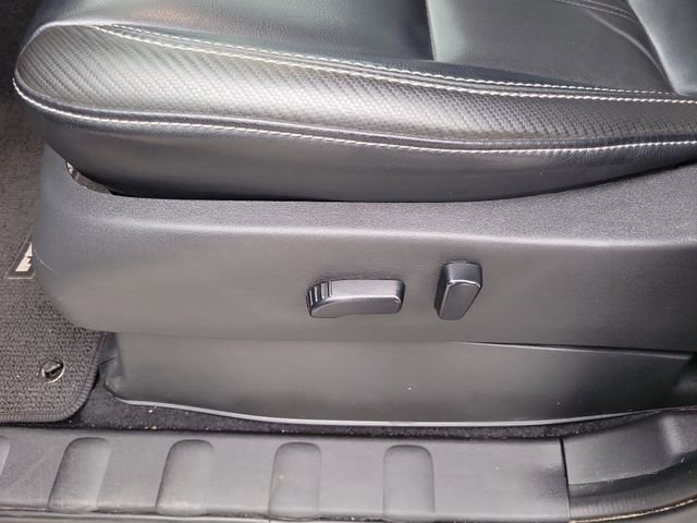 Used 2023 Nissan Frontier SV w/ SV Premium Package image 12