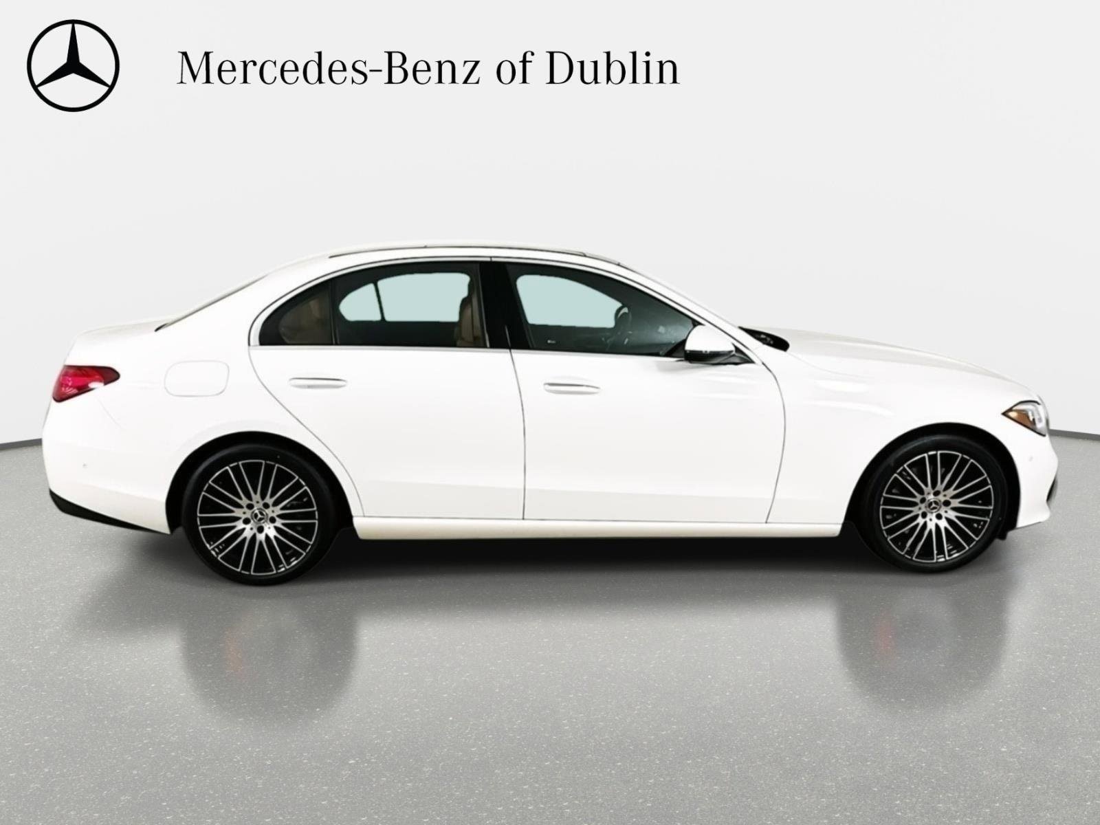Used 2026 Mercedes-Benz C 300 4MATIC Sedan image 4