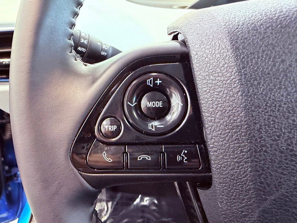 Used 2022 Toyota Prius Limited w/ Premium Convenience Package image 23