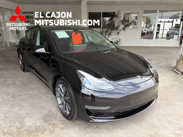 Used 2023 Tesla Model 3 Standard Range RWD image 1