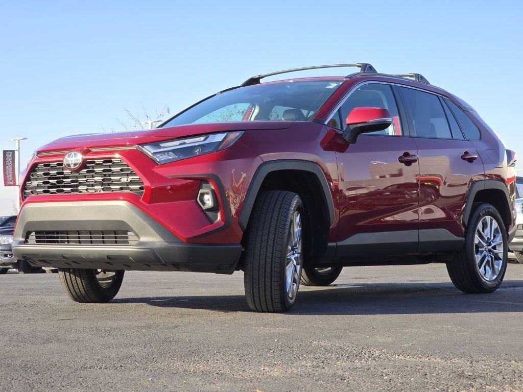 Used 2025 Toyota RAV4 XLE Premium image 52
