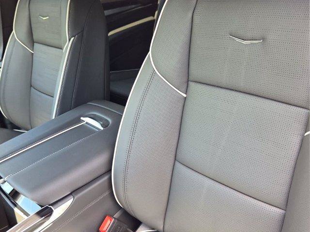 New 2026 Cadillac Escalade Sport w/ Touring Package AWD/4WD image 15