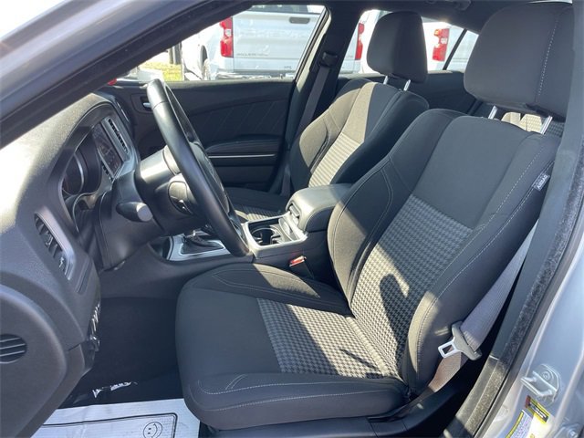 Used 2023 Dodge Charger SXT image 11