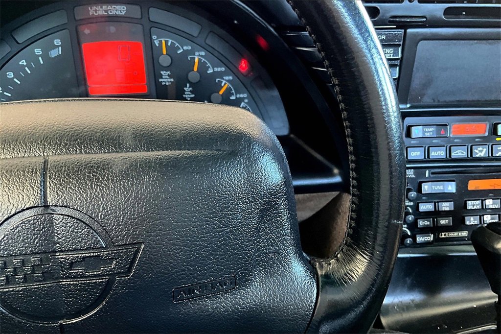 Used 1996 Chevrolet Corvette Base image 11