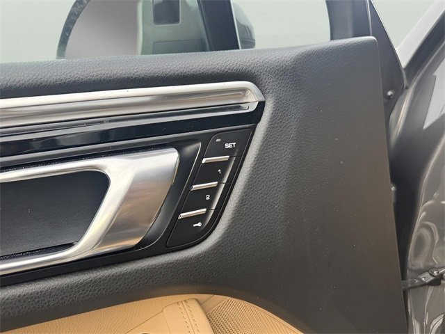 Used 2018 Porsche Macan S image 10