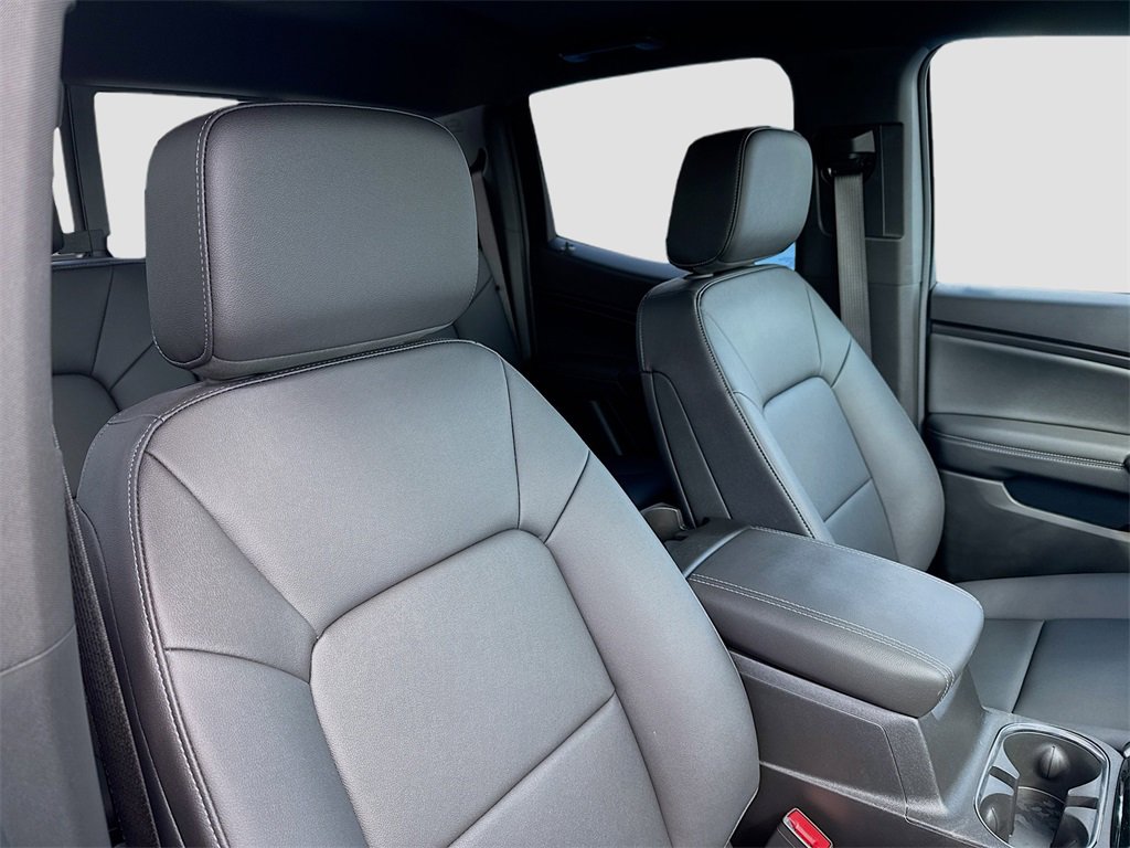 Used 2026 GMC Canyon Elevation w/ Convenience Package image 24