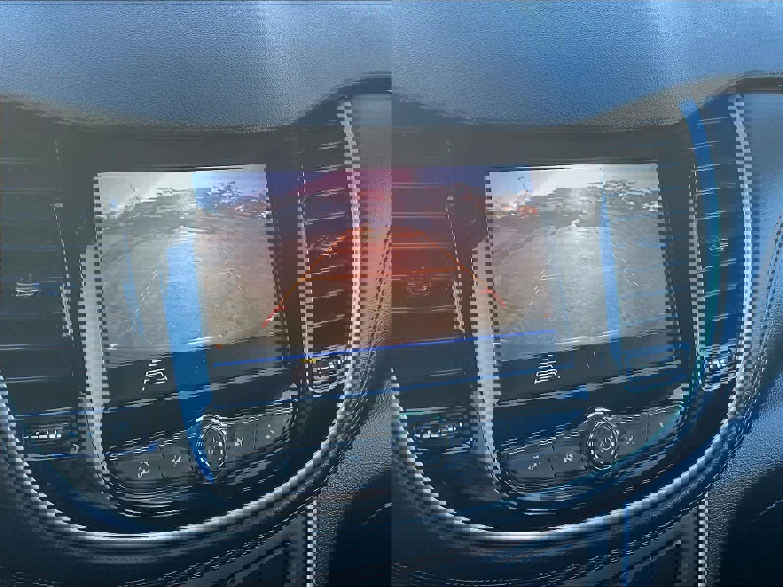 Used 2022 Chevrolet Trax LT image 18