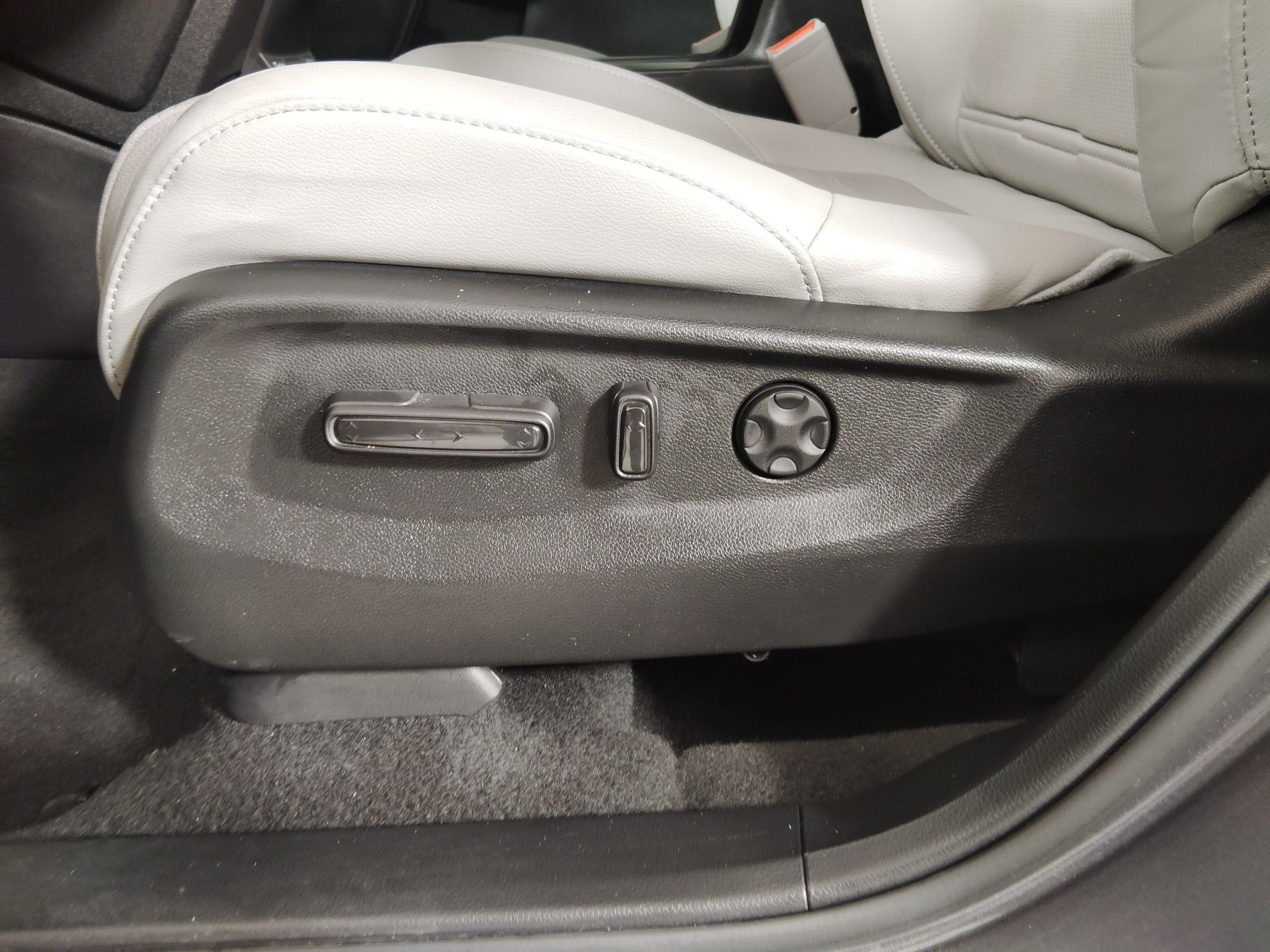 Certified 2021 Honda CR-V EX-L image 13