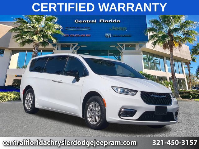 Certified 2025 Chrysler Pacifica Select