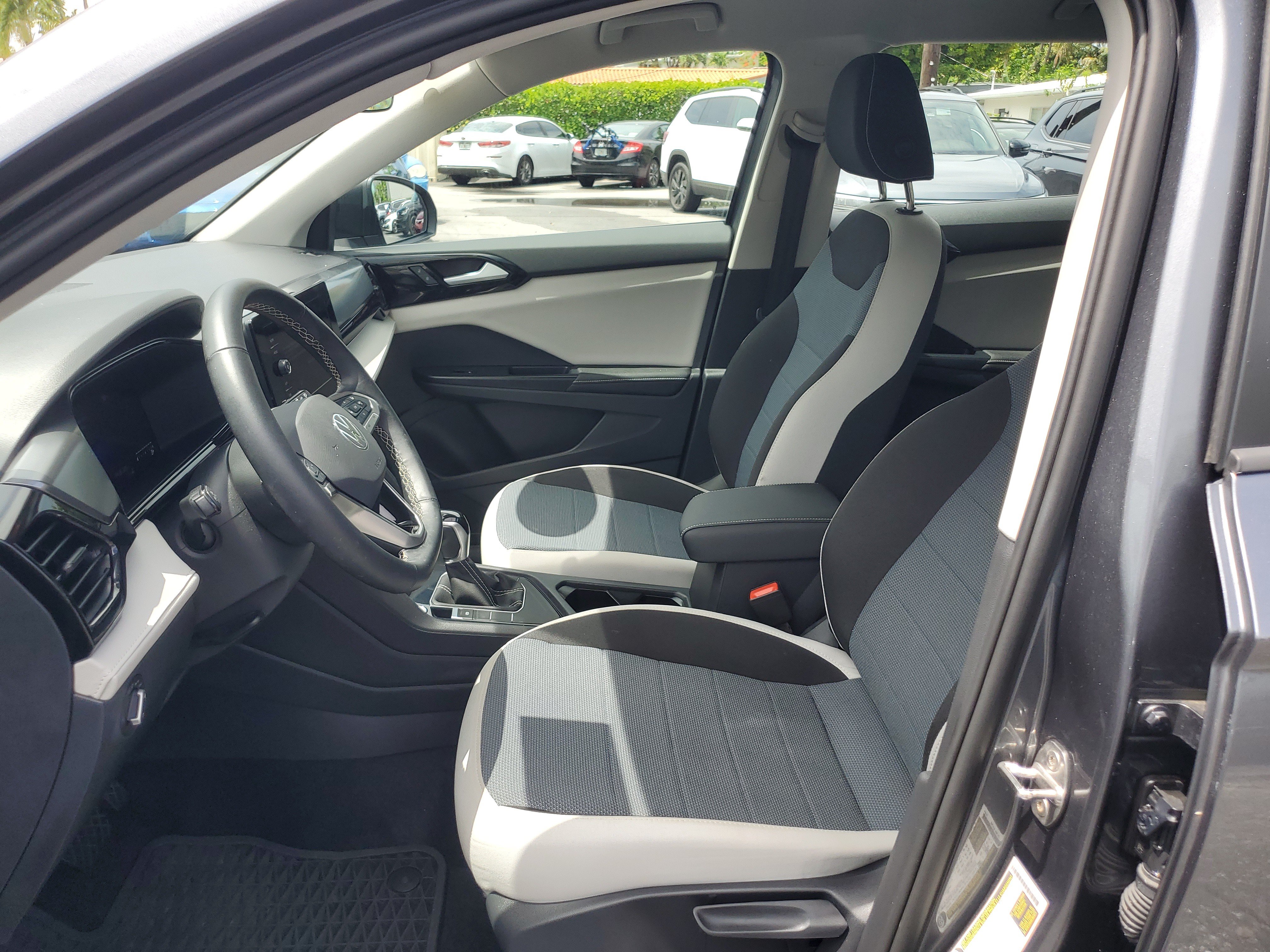 Used 2025 Volkswagen Taos S FWD image 22
