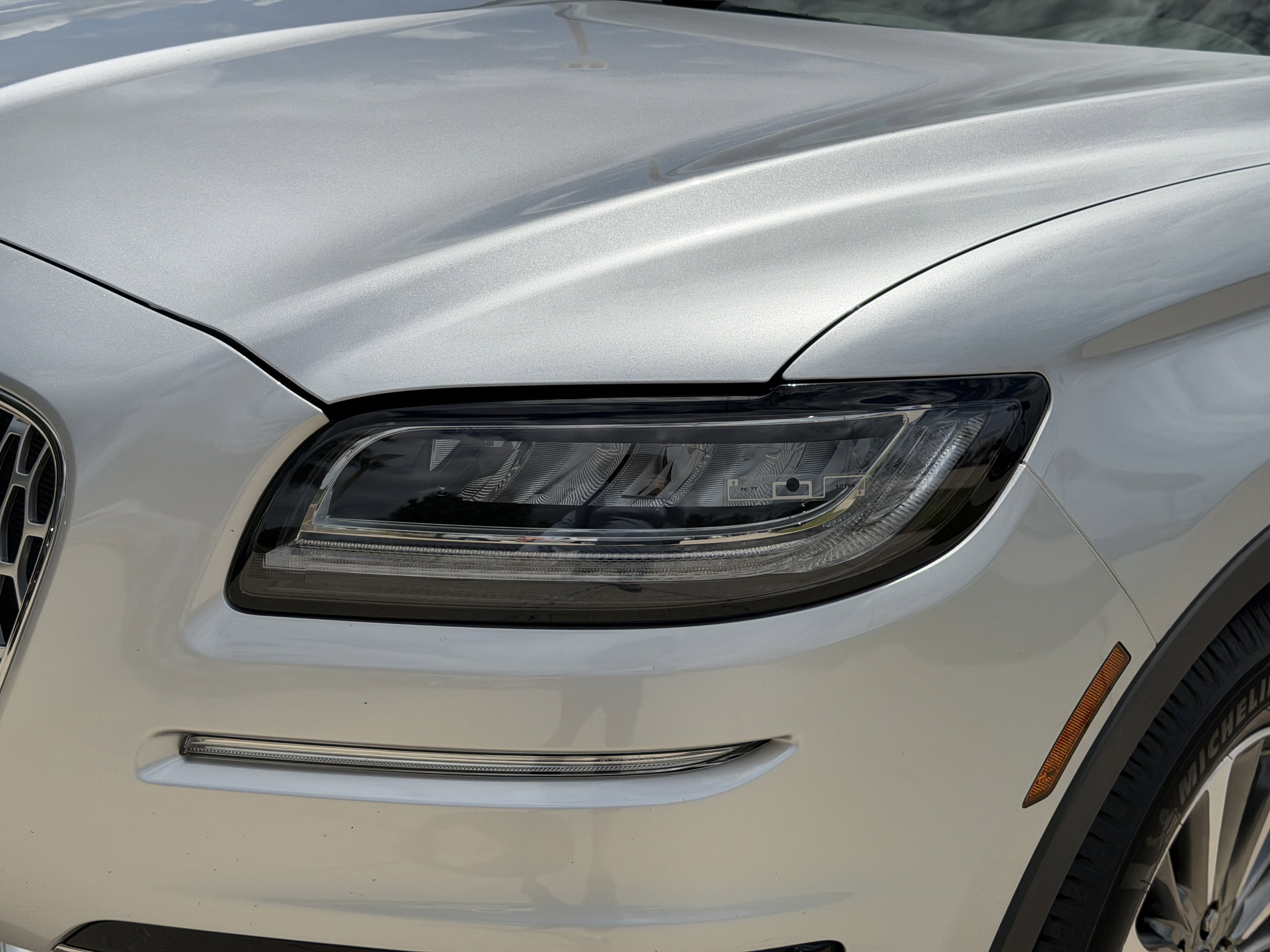 Used 2019 Lincoln Nautilus Select image 8