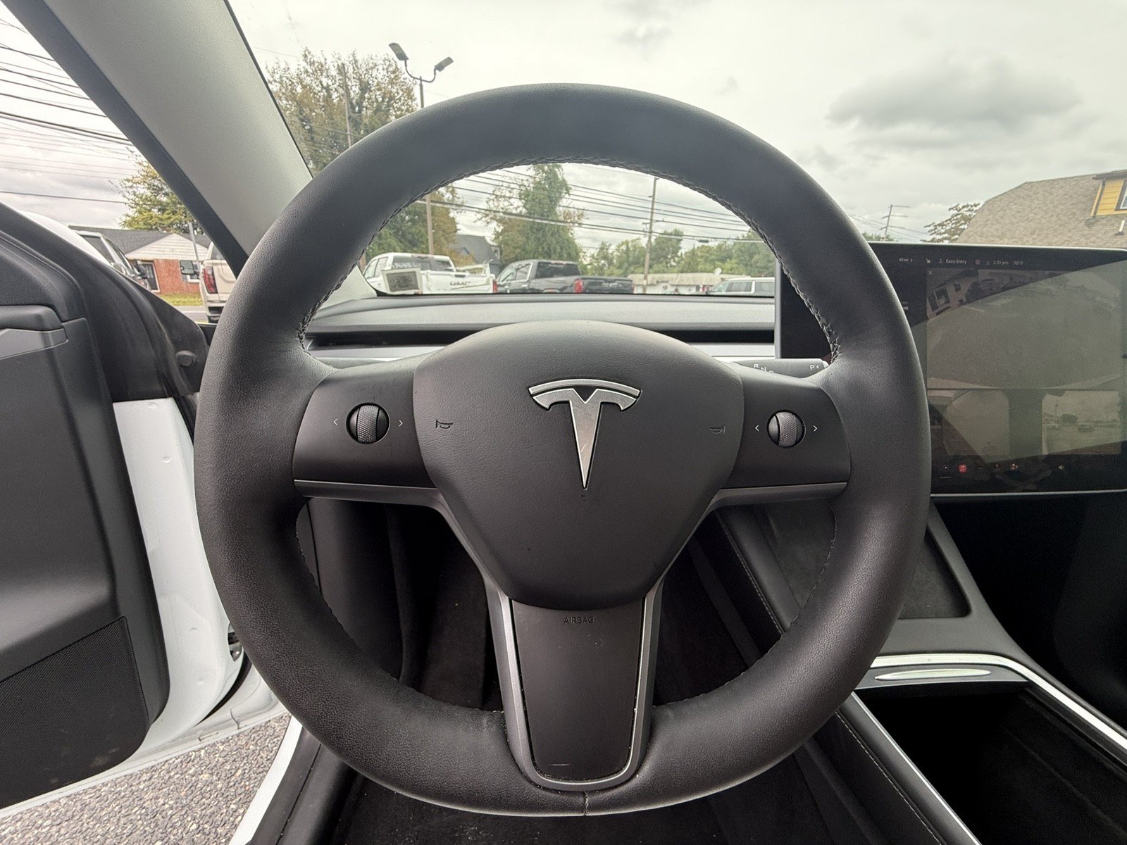 Used 2022 Tesla Model Y Long Range AWD/4WD image 15