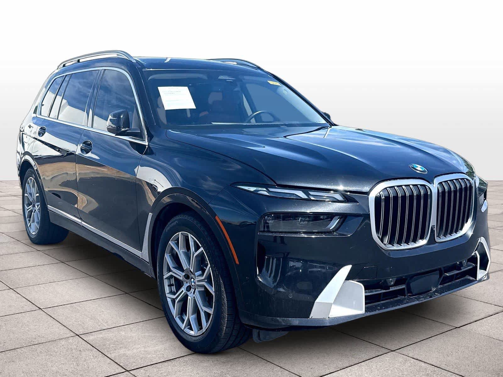 Used 2023 BMW X7 xDrive40i AWD/4WD image 3