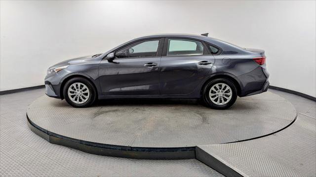 Used 2023 Kia Forte LX image 3