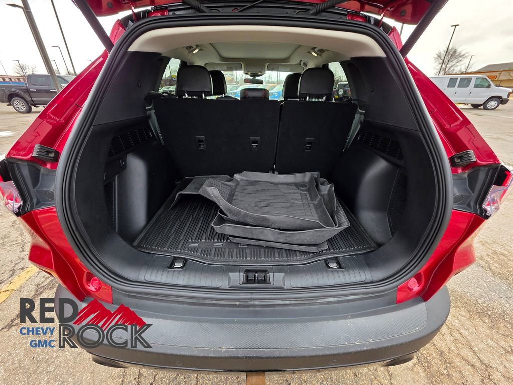 Used 2022 Ford Escape SEL w/ SEL Stealth AWD Package image 12