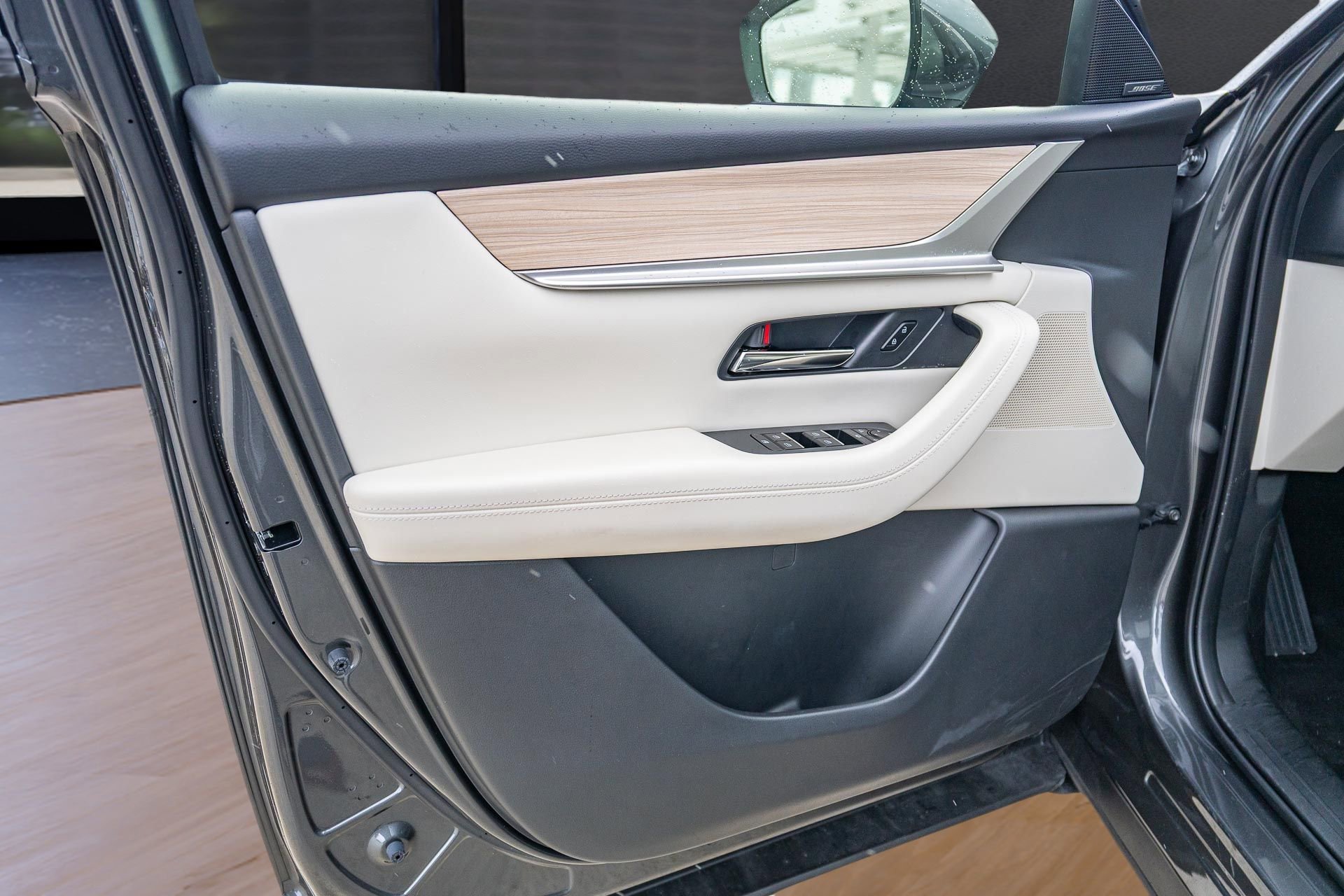 Used 2025 MAZDA CX-90 3.3 Turbo w/ Premium Plus Pkg image 14