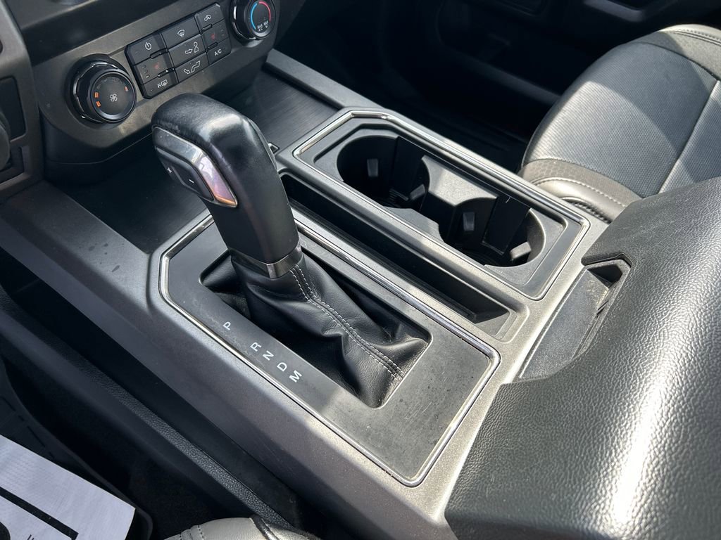 Used 2019 Ford F150 Raptor w/ Equipment Group 801A Mid image 27