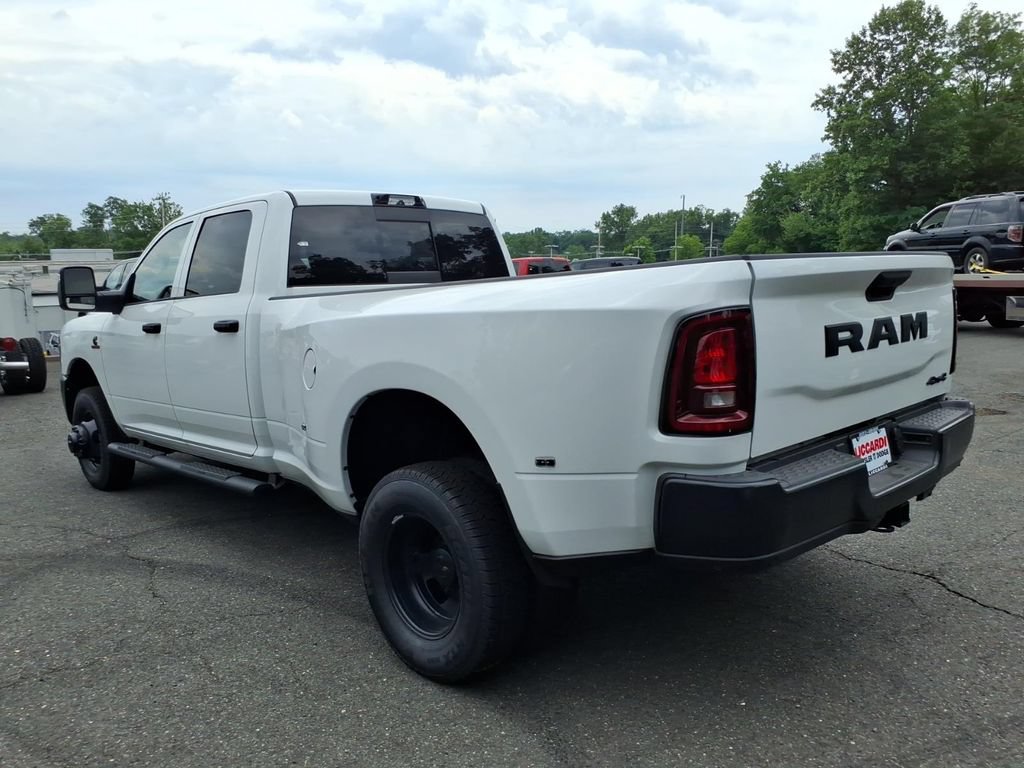 New 2026 RAM 3500 Tradesman AWD/4WD image 4