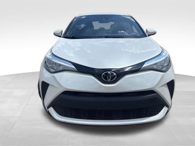 Used 2022 Toyota C-HR XLE FWD image 10