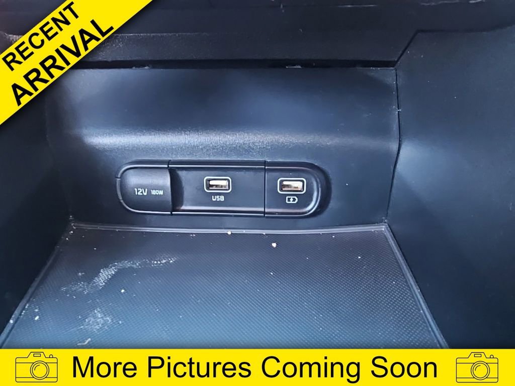 Used 2021 Kia K5 LX image 17