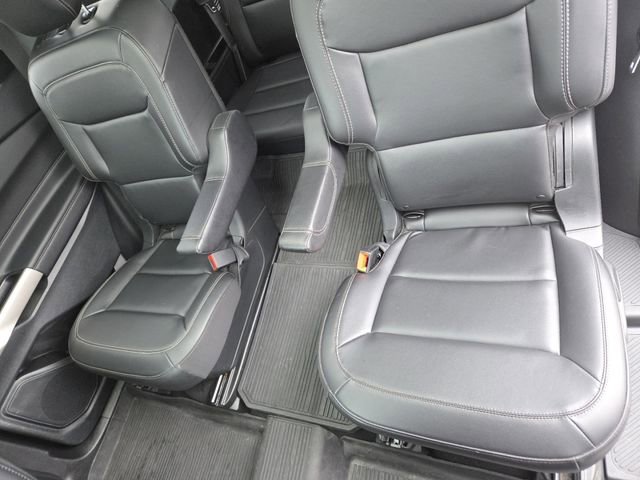 Used 2023 Ford Explorer XLT w/ Equipment Group 202A image 29