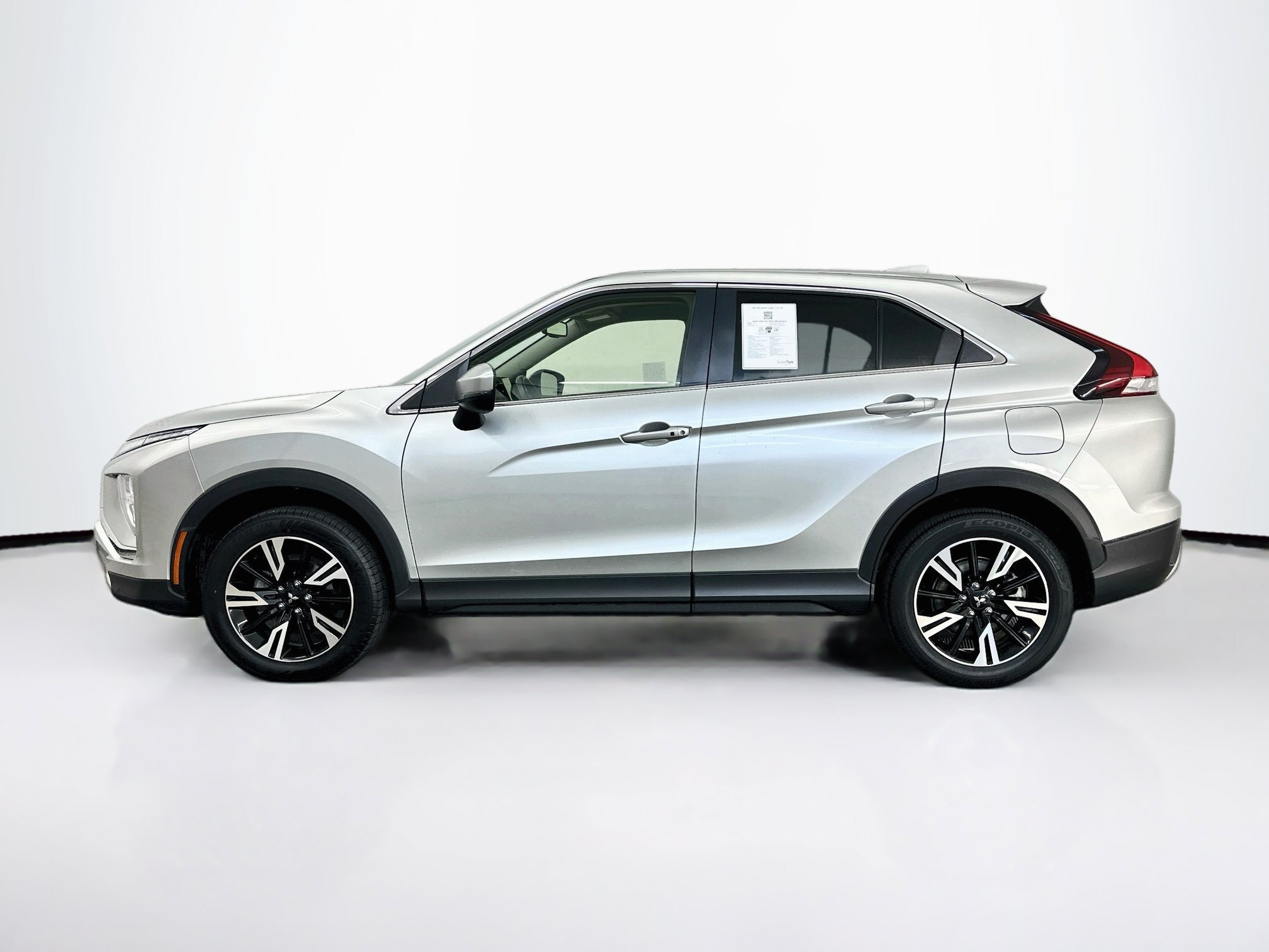 Used 2024 Mitsubishi Eclipse Cross SE AWD/4WD image 4