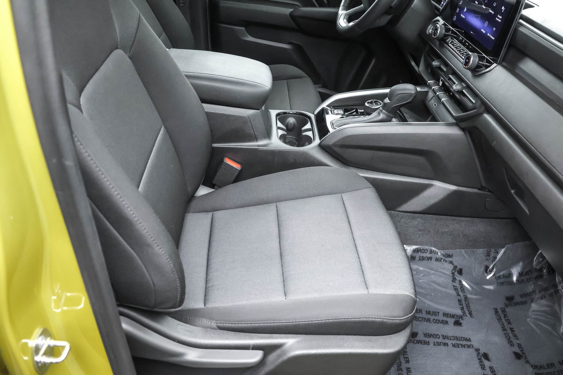 Used 2023 Chevrolet Colorado Trail Boss AWD/4WD image 38