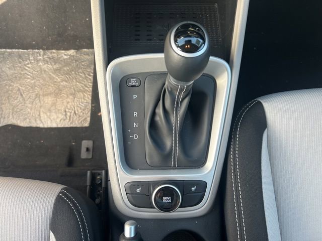 Used 2026 Hyundai Venue SEL image 21