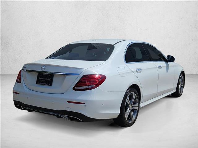 Used 2017 Mercedes-Benz E 300 image 5