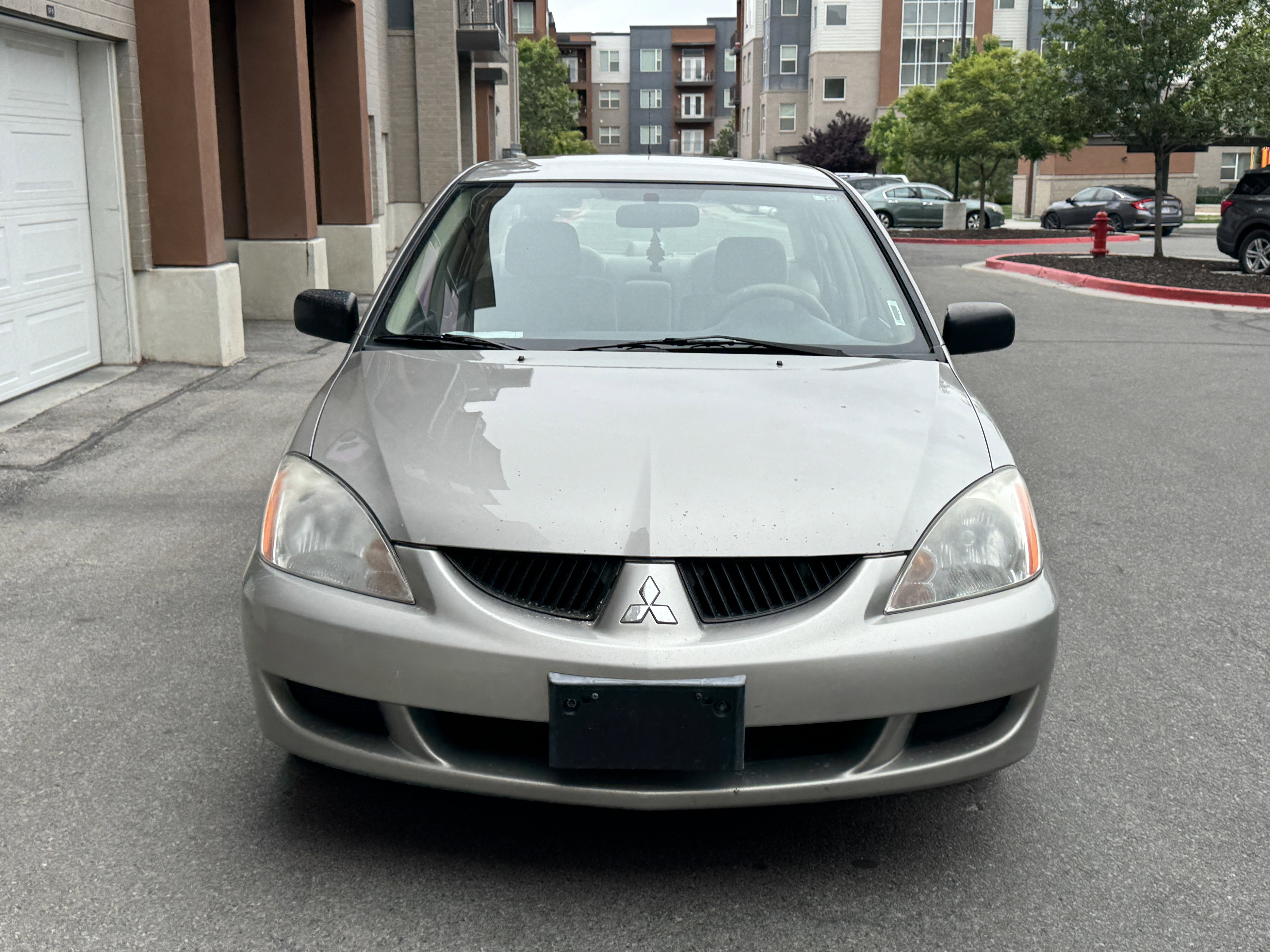Used 2004 Mitsubishi Lancer ES FWD image 9