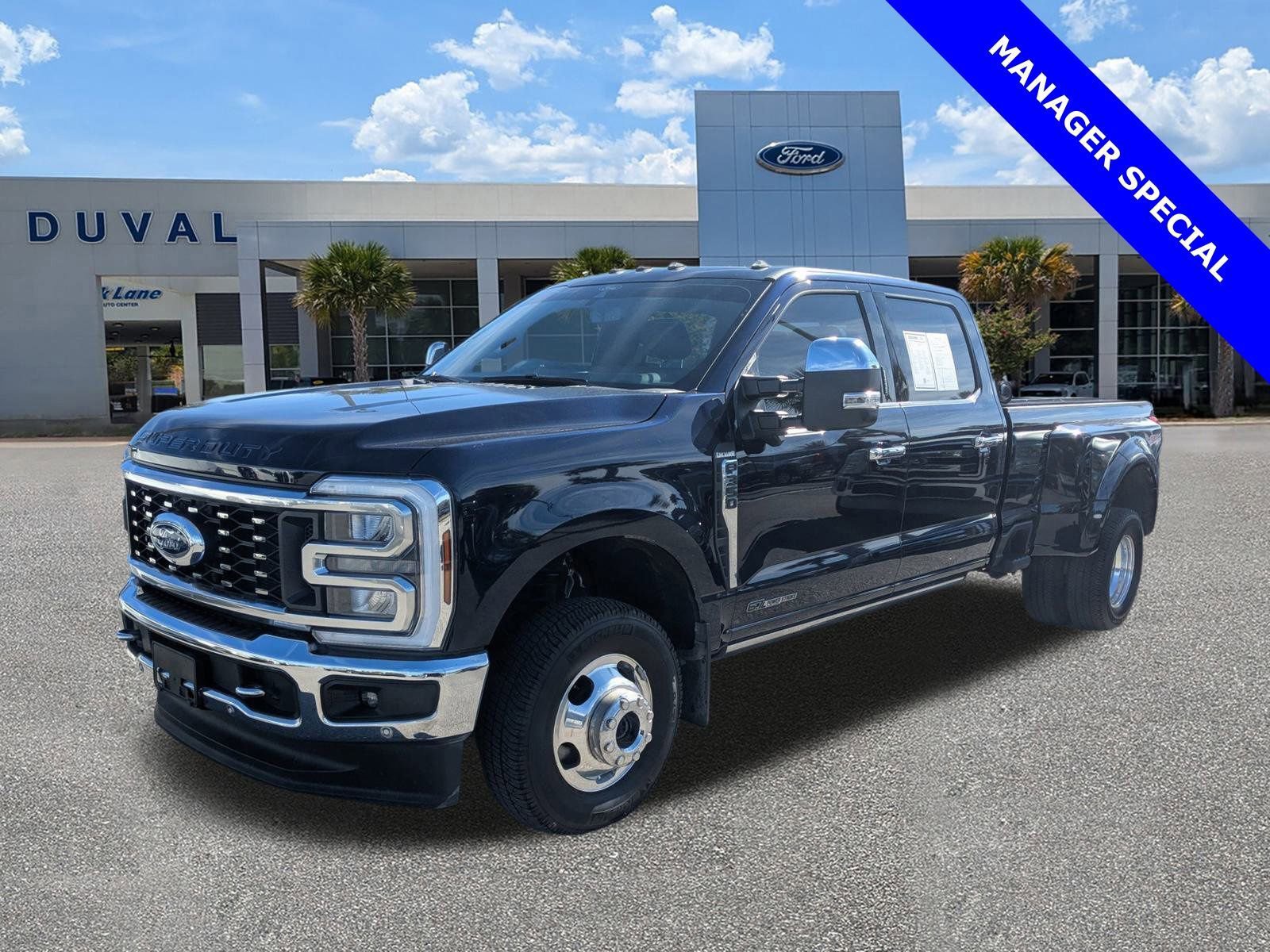 Used 2024 Ford F350 King Ranch w/ Chrome Package image 8