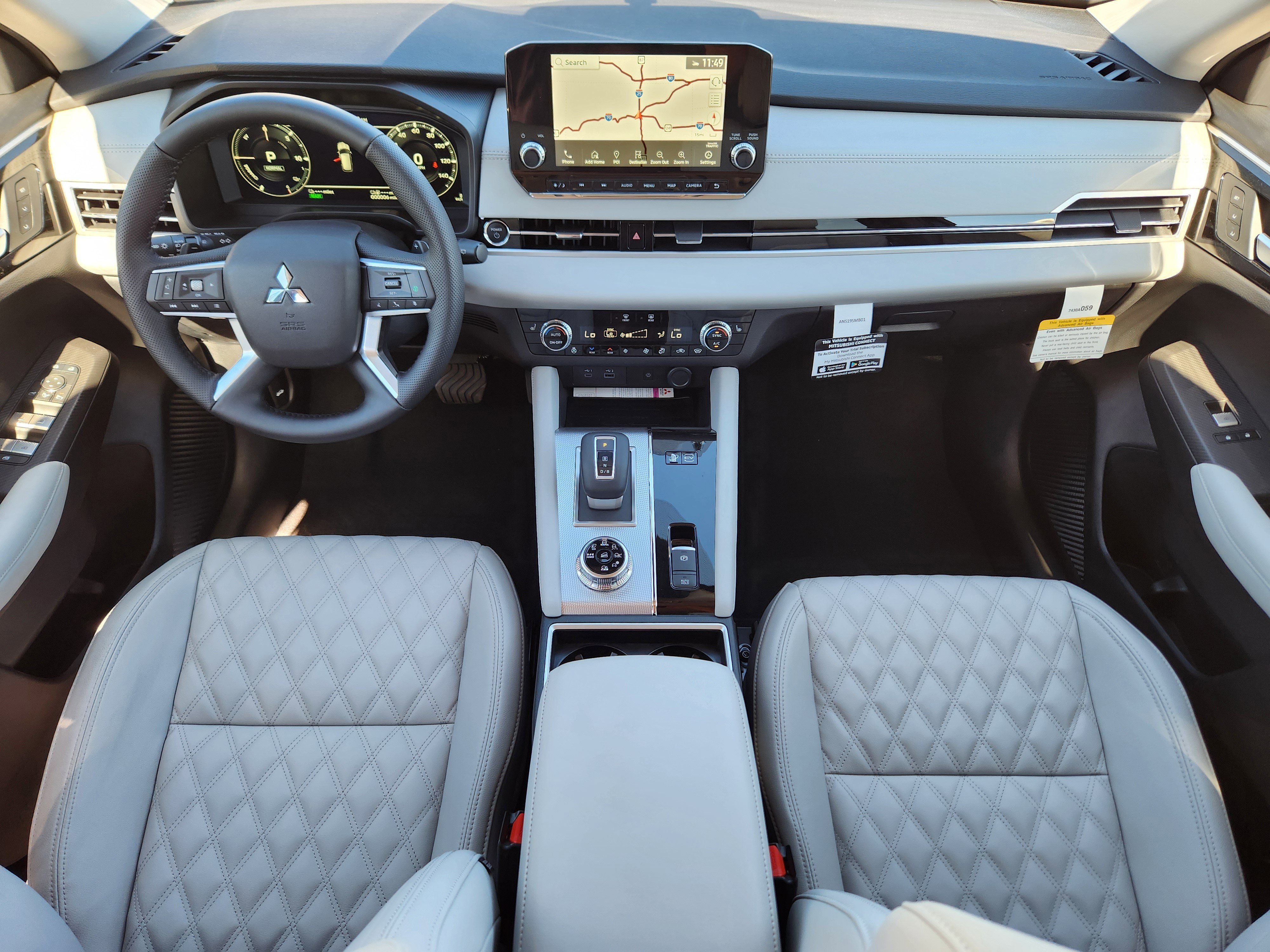 New 2025 Mitsubishi Outlander SEL image 22