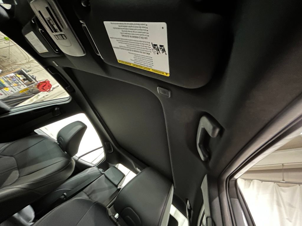 Used 2025 Toyota Camry XSE FWD image 26