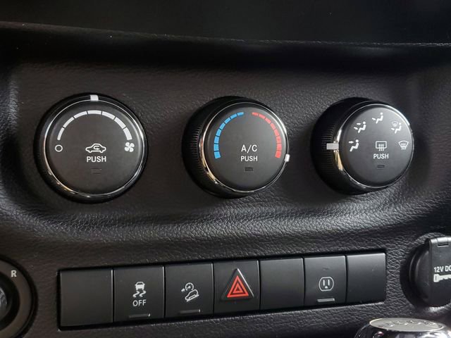 Certified 2017 Jeep Wrangler Unlimited Sahara w/ Connectivity Group image 26