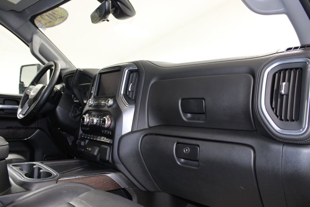 Used 2023 GMC Sierra 3500 Denali w/ Denali Ultimate Package image 34