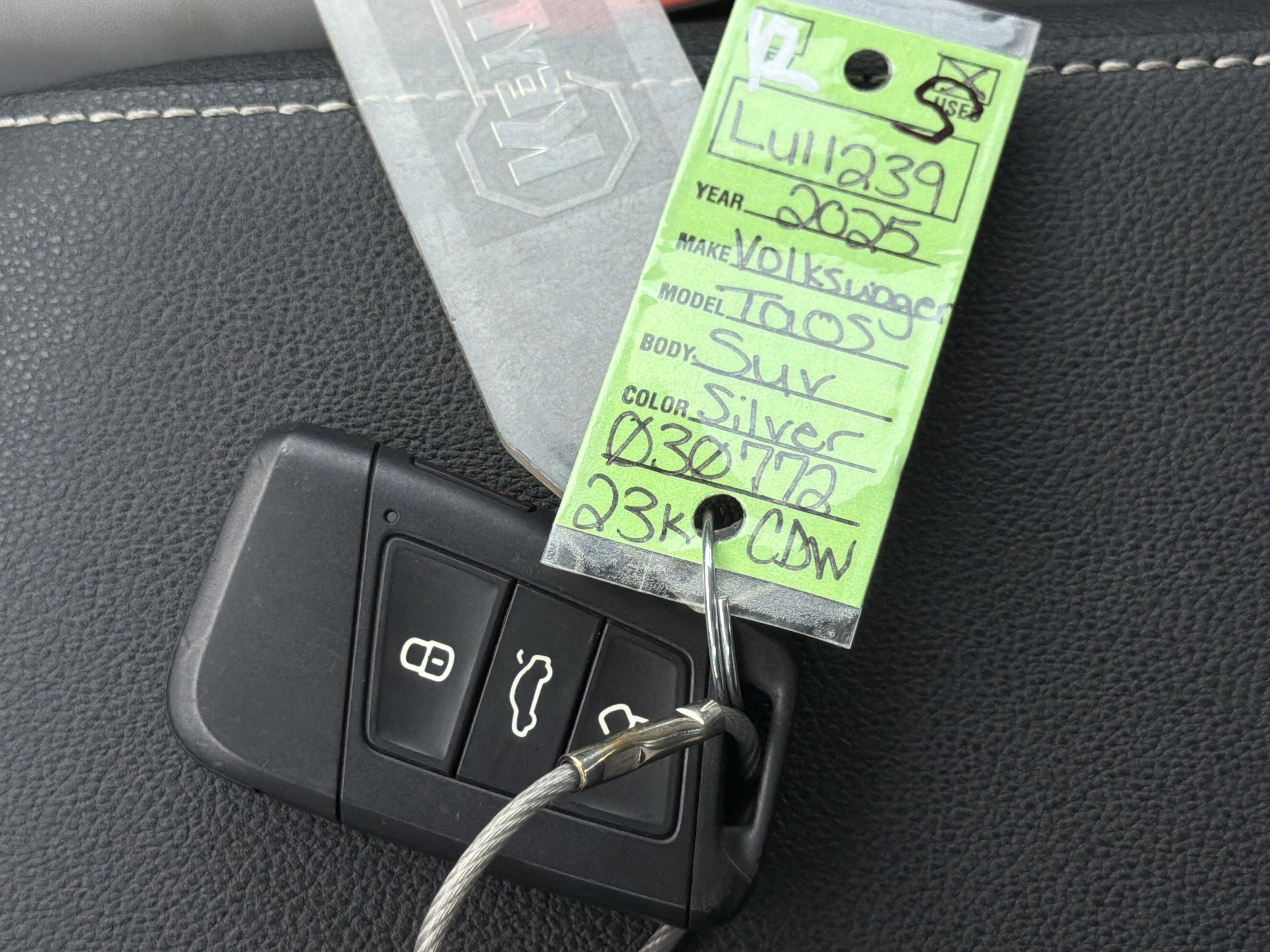Used 2025 Volkswagen Taos S AWD/4WD image 2
