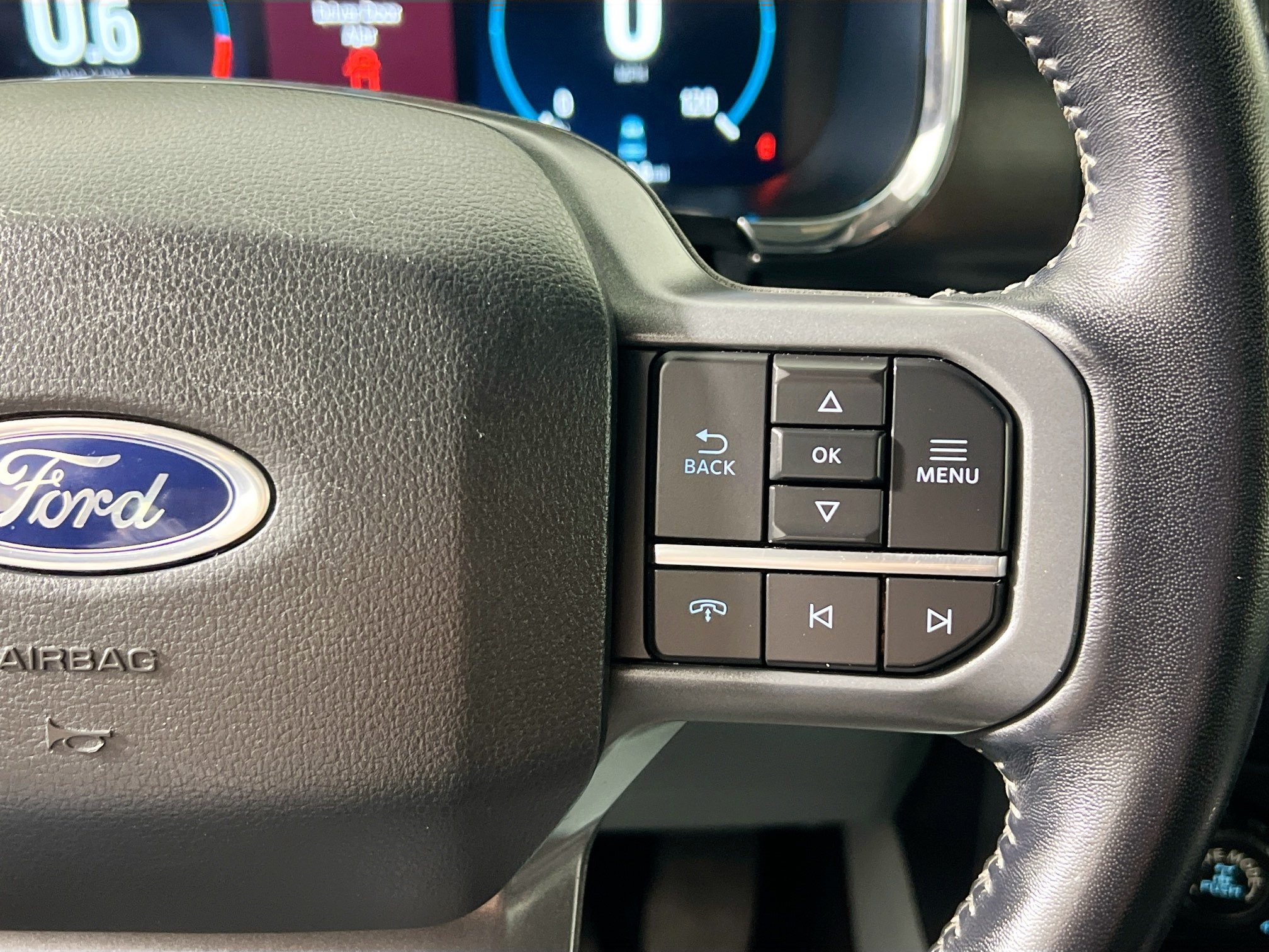 Used 2023 Ford F150 Lariat w/ Equipment Group 502A High AWD/4WD image 19