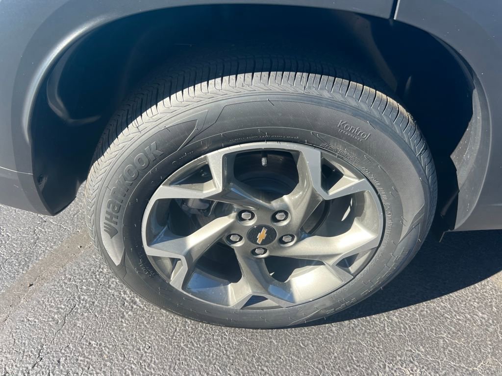 New 2026 Chevrolet Trax LT w/ Driver Confidence Package image 38