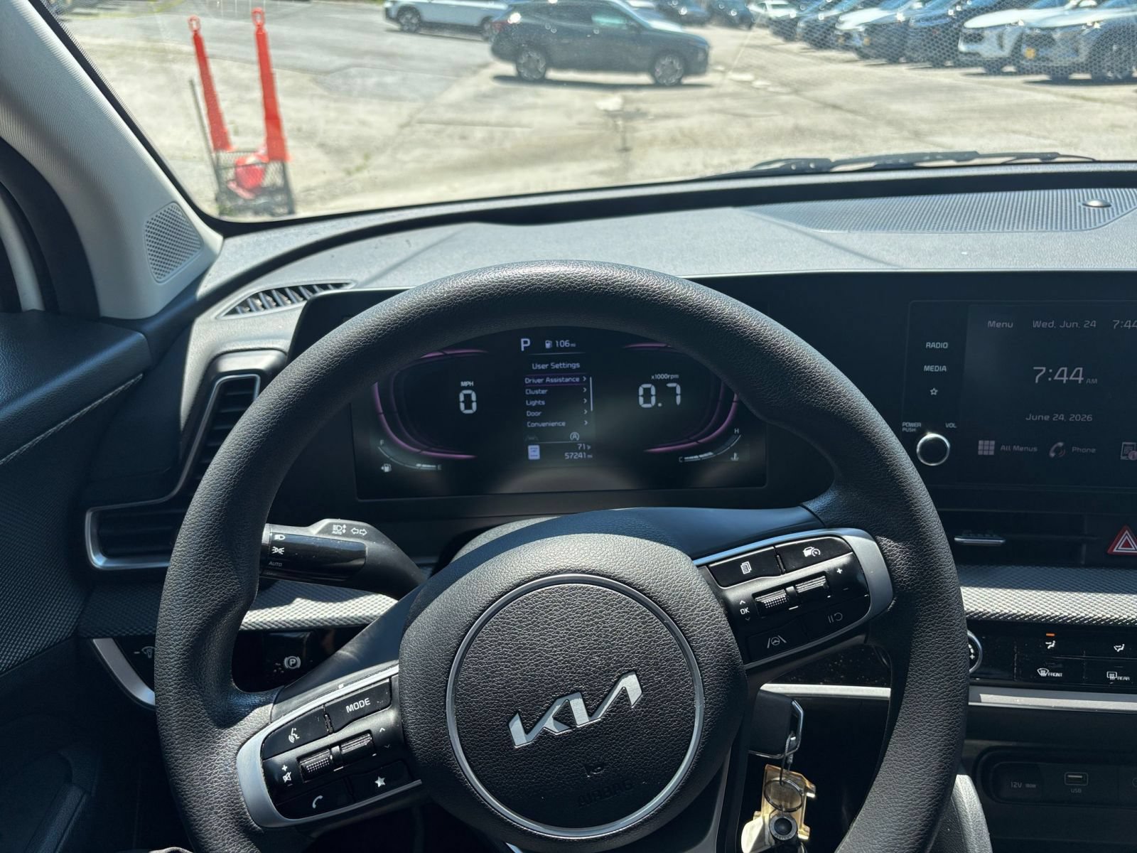 Used 2024 Kia Sportage LX FWD image 29
