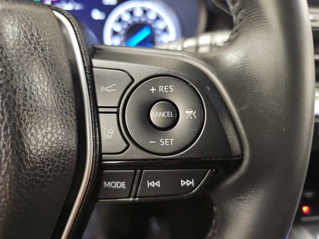 Certified 2024 Toyota Venza XLE image 23