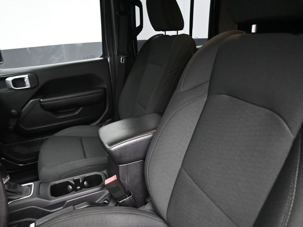 Used 2021 Jeep Gladiator Sport image 31