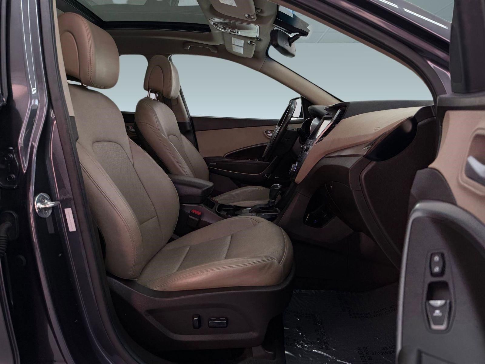 Used 2018 Hyundai Santa Fe Sport image 24