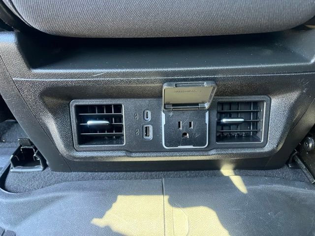 Used 2024 Chevrolet Silverado 2500 LT AWD/4WD image 18