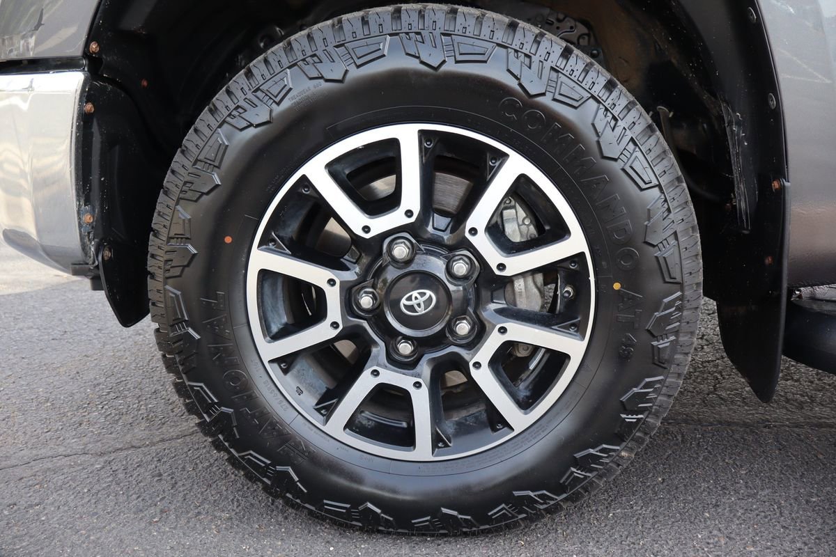 Used 2017 Toyota Tundra Limited AWD/4WD image 43