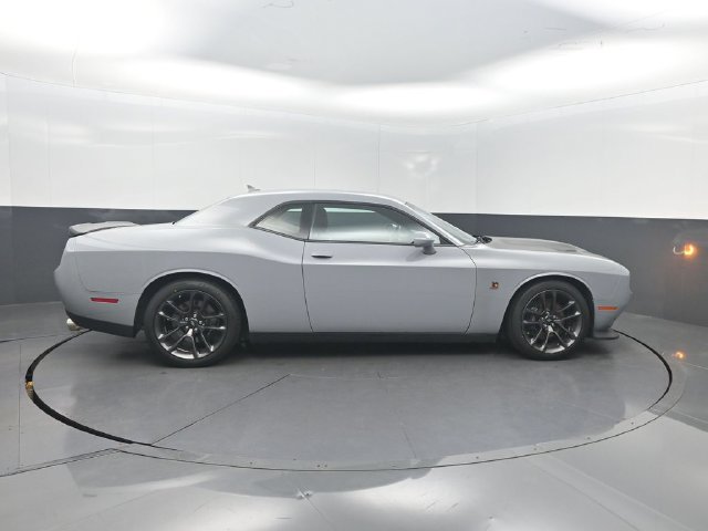 Used 2021 Dodge Challenger R/T Scat Pack RWD image 28