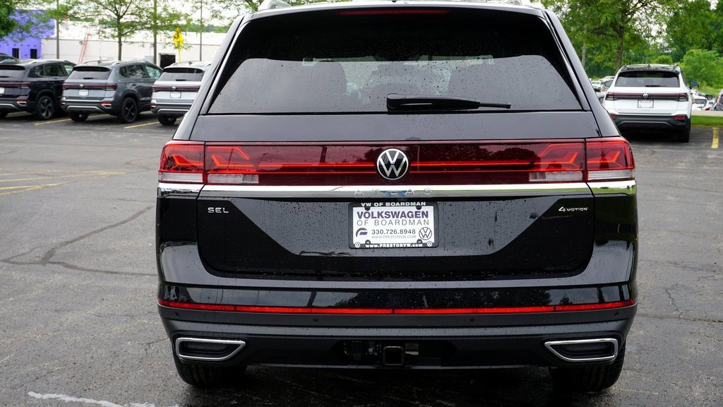 New 2025 Volkswagen Atlas SEL image 4