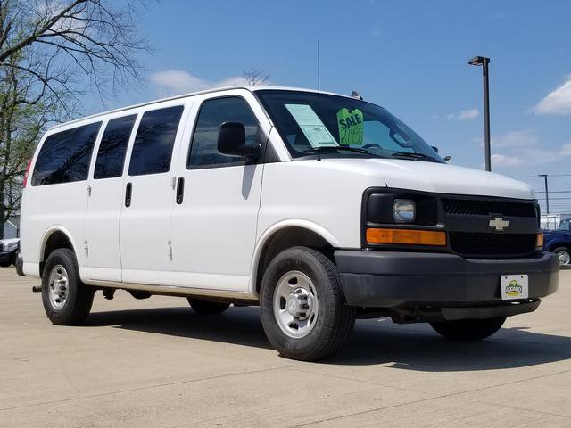 Used 2016 Chevrolet Express 2500 LS RWD image 8