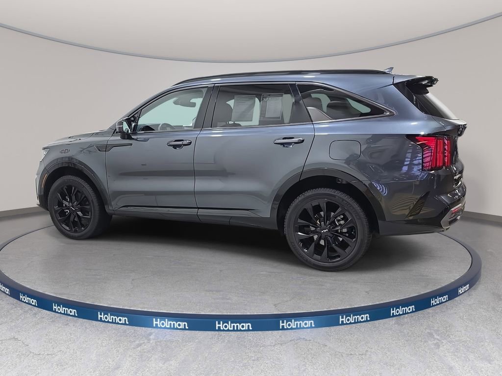 Used 2023 Kia Sorento SX image 9