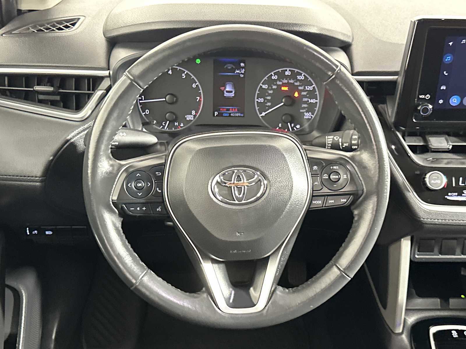 Used 2024 Toyota Corolla Cross LE AWD/4WD image 13